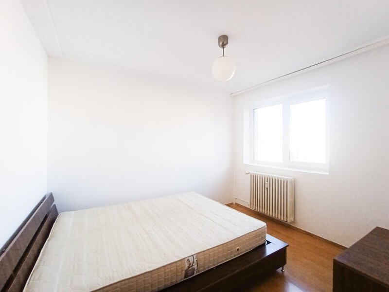 Drumul Taberei, 1 Mai Scoala 197 apropiere Favorit